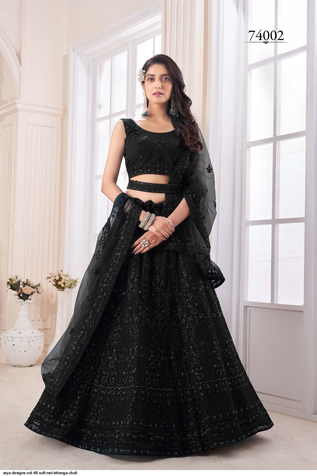 Single Color Wedding Wear Latest New Designer Ladies Lehenga Choli at Rs  2550 in Surat