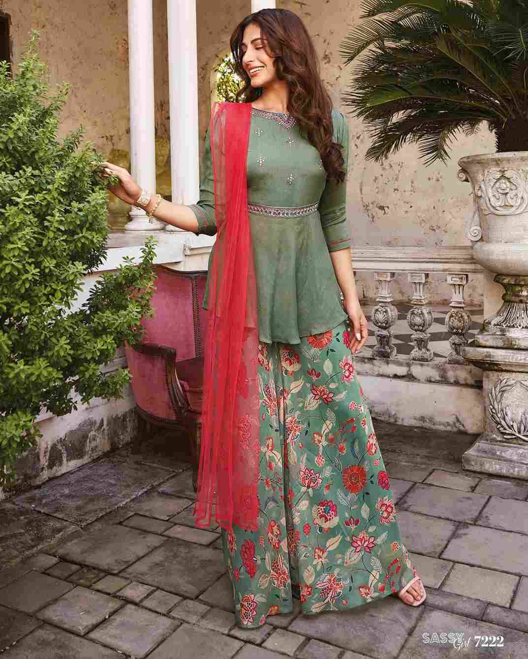 Dazzling Silk and Chiffon Style Inspiration For Beautiful and Stylish Ladies