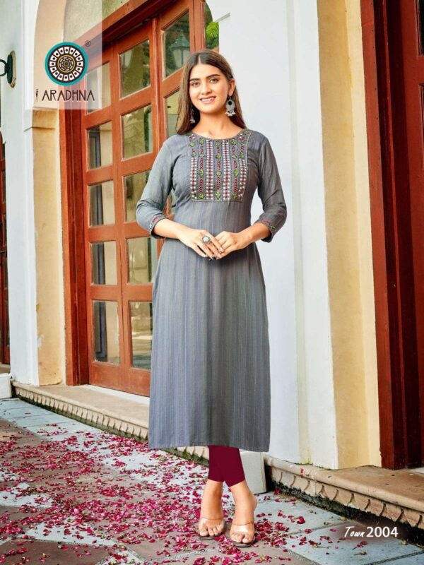 2022 09 29 15 06 32 talk of the town 2 aradhna fashion kurti wholesaleprice 2004.jpeg