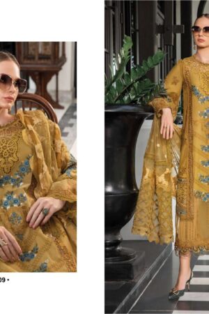 m 2023 08 17 14 47 43 maria b 3 dinsaa suits pakistani wholesaleprice 209.jpeg