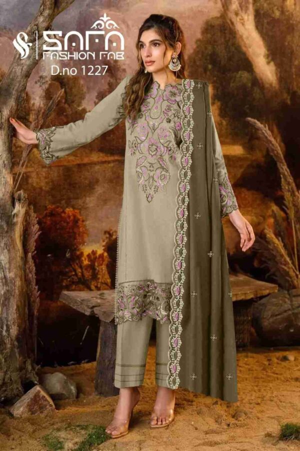 2024 04 11 14 31 03 safa 1227 colours safa fashion pakistani wholesaleprice 1227 b.jpeg