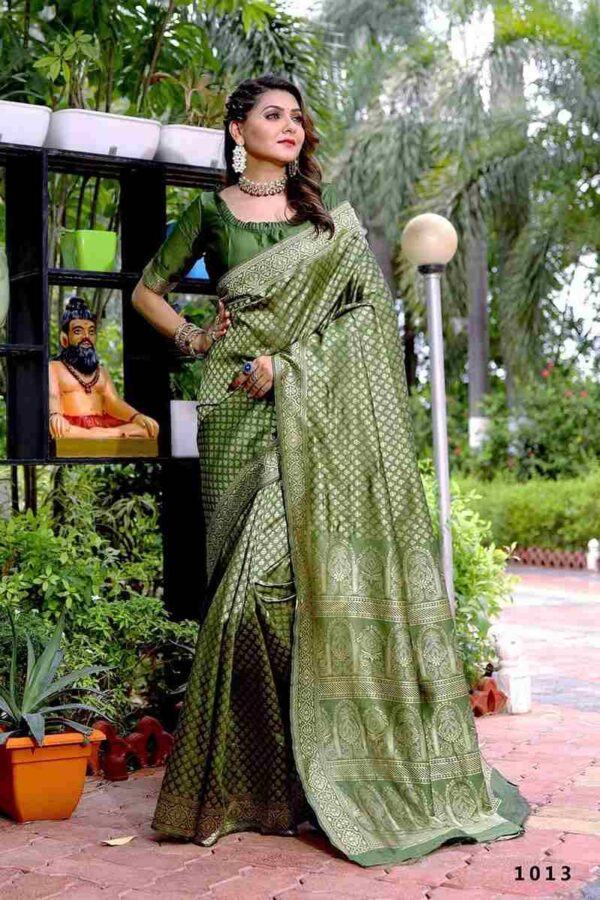 2024 05 01 13 15 06 starwalk 2 fashid wholesale sarees wholesaleprice 1013.jpeg