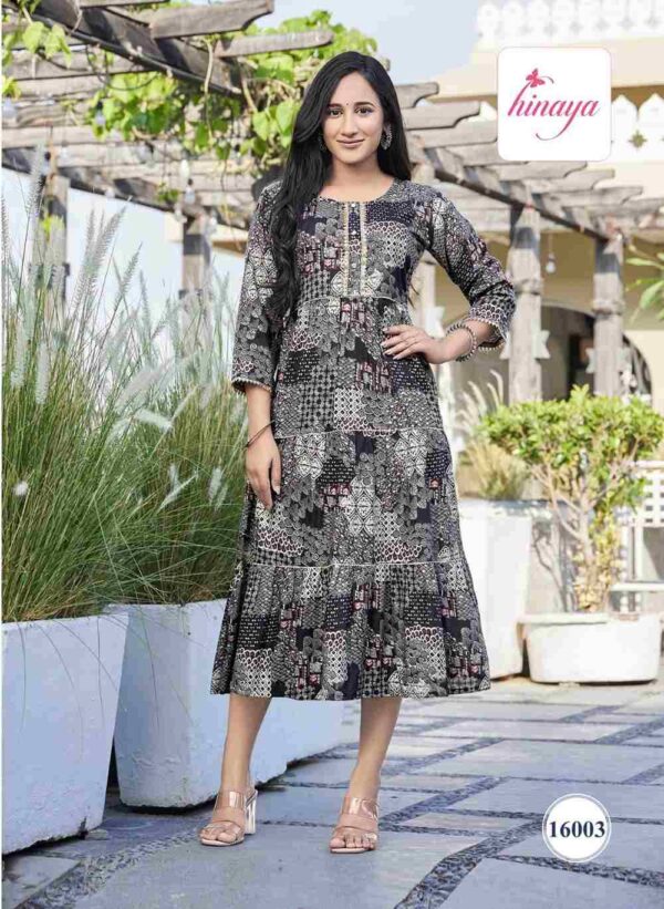 2024 05 04 14 38 05 rashi 16 hinaya kurtis wholesaleprice 16003.jpeg