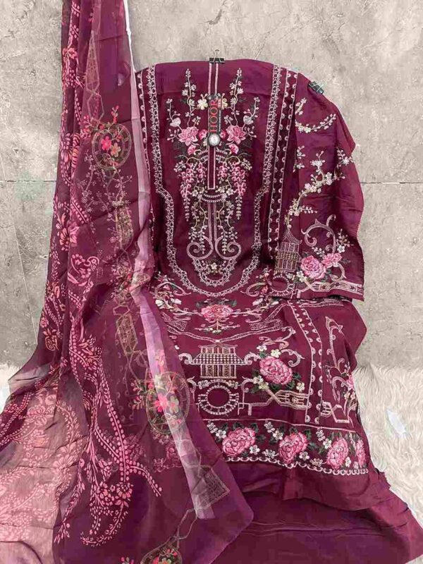 2024 05 08 18 54 36 hoor tex hit design h 282 colours hoor tex pakistani wholesaleprice 282 c open.jpeg