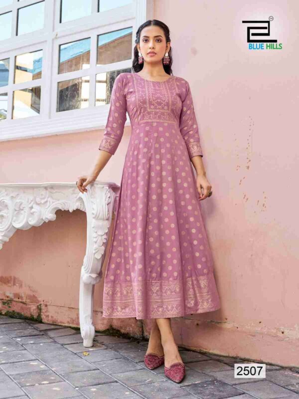 2024 09 26 17 07 01 womaniya 25 blue hills kurtis wholesaleprice 2507.jpeg