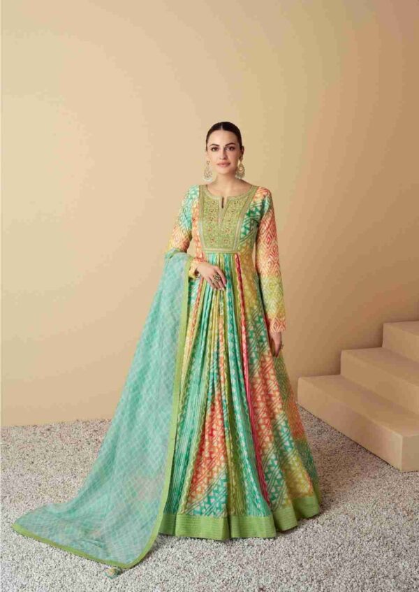 2024 09 09 19 08 57 vaari gulkayra designer gown wholesaleprice 7487.jpeg