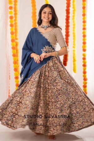 l 2024 10 02 17 43 33 l 623 fashid wholesale lehenga wholesale price 01.jpeg