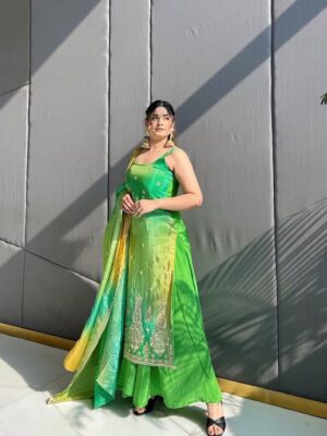 Punjabi vibes designer stunning green bandhej print straight suit  Punjabi vibes designer stunning green bandhej print straight suit , Punjabi vibes designer stunning green bandhej print straight suit  surat, Punjabi vibes designer stunning green bandhej print straight suit  new latest catalog, Punjabi vibes designer stunning green bandhej print straight suit  wholesale surat, Punjabi vibes designer stunning green bandhej print straight suit  single, Punjabi vibes designer stunning green bandhej print straight suit  catalog price, Punjabi vibes designer stunning green bandhej print straight suit  salwar suit, Punjabi vibes designer stunning green bandhej print straight suit  dresses, Punjabi vibes designer stunning green bandhej print straight suit  indian salwar suit, Punjabi vibes designer stunning green bandhej print straight suit  dress material punjabi vibes designer stunning green bandhej print straight suit 2025 04 23 15 05 26 <div class="border-box scn-detl">
                     <h1 id="cat-name">Punjabi vibes designer stunning green bandhej print straight suit </h1>
                     <br>
                     <p></p>
                     <br>
                     <h3>Specification :</h3>
                     <div class="tab-pane active" id="tab_default_1">
                        <table class="products_details">
                           <tbody>
						   <tr>
								<td style="width: 32%;">Product Date:</td>
								<td>23-04-2025</td>
							</tr>
                             							<tr>
								<td style="width: 32%;">Name:</td>
								<td>Punjabi Vibes Designer Stunning Green Bandhej Print Straight Suit </td>
							</tr>
																					<tr>
								<td style="width: 32%;">Cname:</td>
								<td>Punjabi Vibes</td>
							</tr>
														<tr>
								<td style="width: 32%;">Brand:</td>
								<td></td>
							</tr>
							
														<tr>
								<td style="width: 32%;">Total Design:</td>
								<td>1 Pcs</td>
							</tr>
														
														<tr>
								<td style="width: 32%;">Per Piece Rate:</td>
								<td>INR 899</td>
							</tr>
														
														<tr>
								<td style="width: 32%;">Full Catalog Rate:</td>
								<td style="font-family: 'Hind', sans-serif;">INR 899								+ (5 % GST) + Shipping Charge
								</td>
							</tr>
														
														<tr>
								<td style="width: 32%;">Weight:</td>
								<td>1 Kg</td>
							</tr>
																					<tr>
								<td style="width: 32%;">Moq:</td>
								<td>Minimum 1 Pcs</td>
							</tr>
														
														
														<tr>
								<td style="width: 32%;">Type:</td>
								<td>Single Kurtis</td>
							</tr>
														
							
							
														<tr>
								<td style="width: 32%;">Fabric:</td>
								<td>
									Fancy								</td>
							</tr>
																																																								
														
														
														<tr>
								<td style="width: 32%;">Other Details:</td>
								<td><p>Bringing those 😍 perfect desi Punjabi vibes!</p>

<p>🥰🥰🥰🥰🥰🥰🥰<br>
Launching a stunning green 🌹bandhej print straight suit with intricate beadwork, 😍paired with a pure crepe palazzo and a gorgeous beadwork dupatta. Fully stitched for effortless festive glam!🌹</p>

<p>Length:- 50”</p>

<p>Size :- M(38)<br>
             L (40)<br>
             Xl (42)<br>
             Xxl (44)<br>
             3xl. (46)</p>

<p>Price :-  899</p>

<p>Ready to ship 🚢 <br>
Maltipal pic available</p>
</td>
							</tr>
																												
                           </tbody>
                        </table>
                     </div>
                  </div>