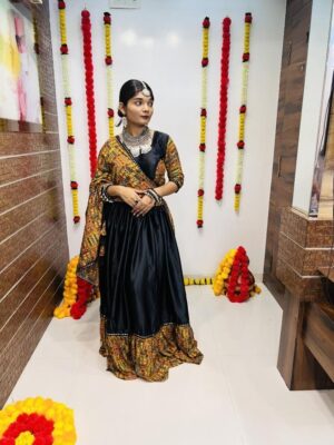aawiya 7056 navratri special silk fashionable stitch lehenga unstitch choli