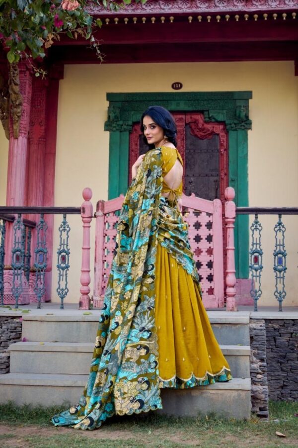 varnika lnb1237 vichitra silk wholesale lehenga - Image 11