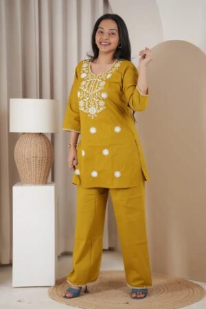 Naisha K 837 Dhabu Cotton Lucknowi Work Kurti With Bottom Rehmat Boutique