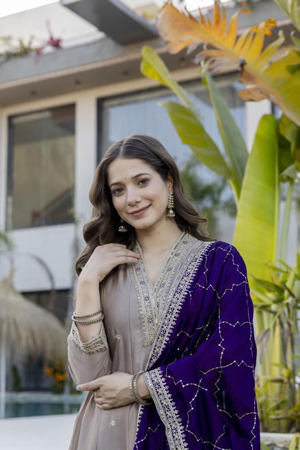 20260408122345.priyanka 021775642084295836484 Priyanka 02 Vichitra Silk Anarkali Kurti Set Collection Rehmat Boutique Priyanka 02 Vichitra Silk Anarkali Kurti Set Collection Rehmat Boutique