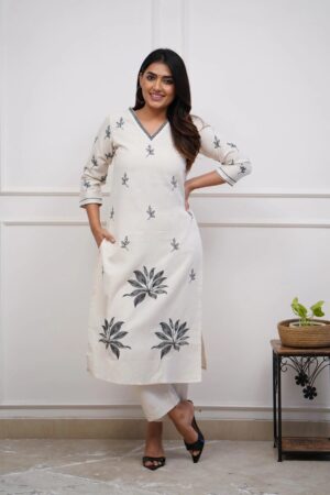 Dhruvi 452 Embroidery Kurti With Bottom Collection Rehmat Boutique